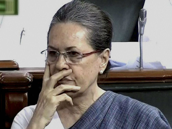 പ്രതിപക്ഷ നേതാവ് സ്ഥാനത്തേക്ക്