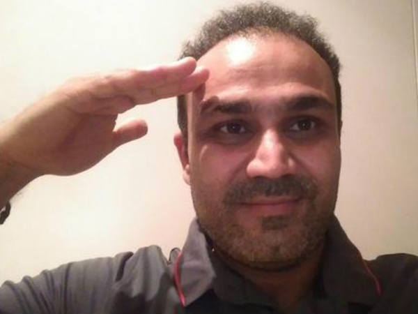 ഒരു വെടിക്കെട്ട് സെല്ഫി ഒരു വെടിക്കെട്ട് സെല്ഫി