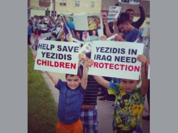  പ്രാര്‍ത്ഥിച്ചുകൊണ്ട്