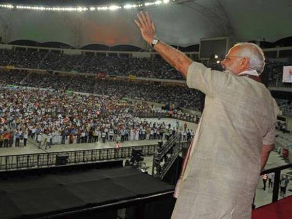 അമ്പലവും പള്ളിയും അമ്പലവും പള്ളിയും