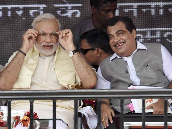  മിന്നല്‍ പരിപാടികള്‍