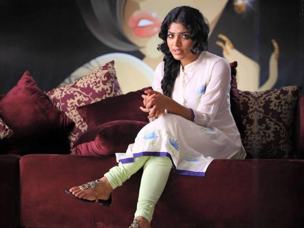 മുല്ലപ്പൂ മാമാങ്കം