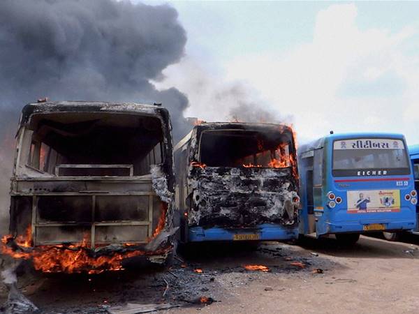  ബന്ദിലും അക്രമം