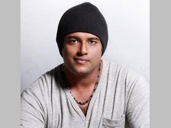 സംഘിയാണോ മുരളി ഗോപി