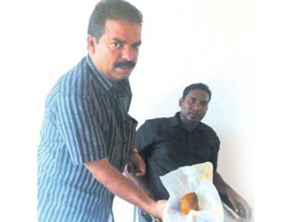 അപൂര്‍വ്വം