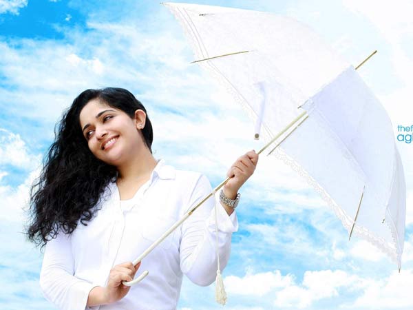 ഖുശ്ബുവും ശോഭനയും ഖുശ്ബുവും ശോഭനയും