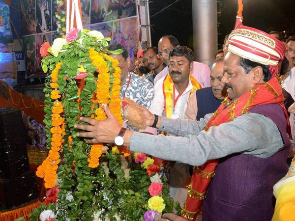 ഡ്രൈവറായി വരെ ജോലി ചെയ്തു