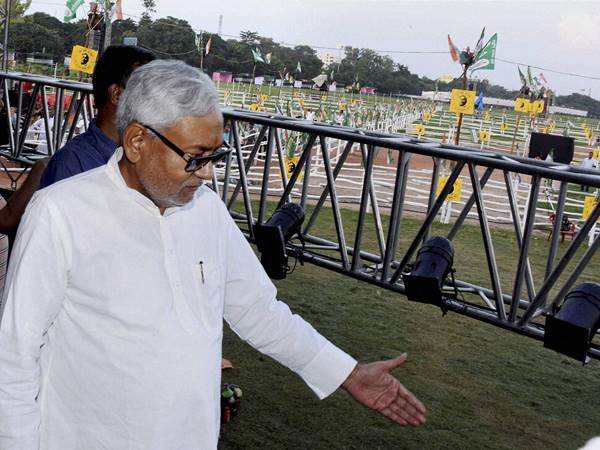 മുഖ്യമന്ത്രിയാകാന്‍ നിതീഷ് തന്നെ