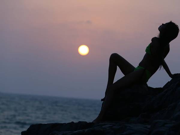 സ്വന്തം അമ്മയുടെ നഗ്നത 