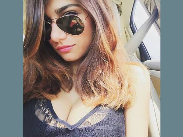  മുസ്ലീം ആയ മിയ?