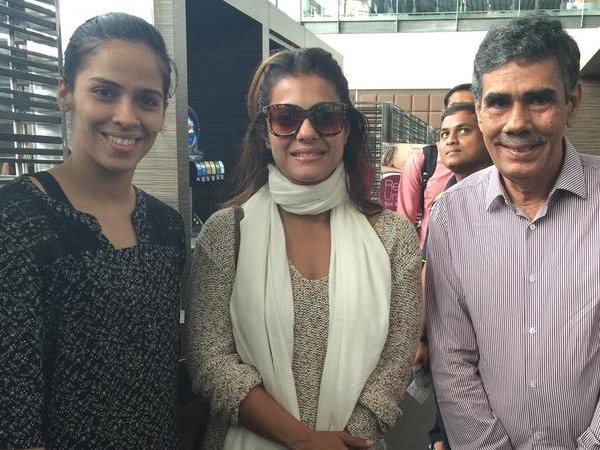 താരസുന്ദരി കാജോളിനൊപ്പവും