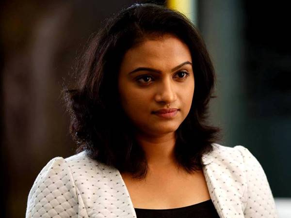 സഹിക്കണില്ല