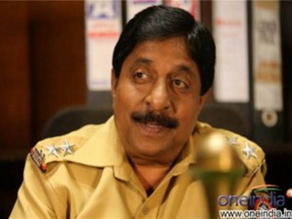 യഥാര്ത്ഥത്തില് മരുന്നില്ല, പറ്റിക്കല്ലേ യഥാര്ത്ഥത്തില് മരുന്നില്ല, പറ്റിക്കല്ലേ