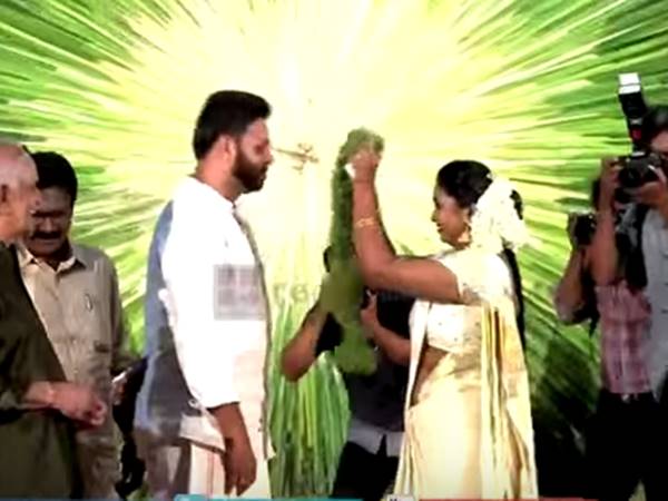  റോഡ് ബ്ലോക്ക്