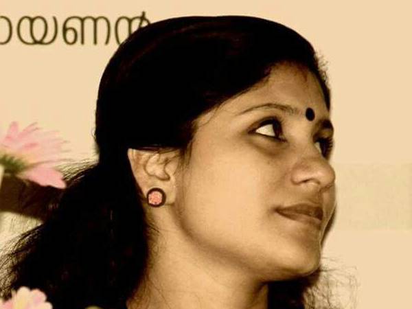 സംഘപരിവാറിന് അടിയറ വെക്കരുത്