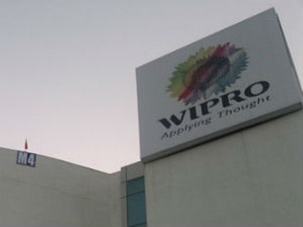 മാനസികമായി തളര്‍ന്നു