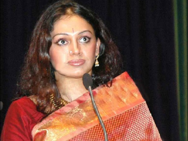 കൊടുക്കേണ്ട സമയത്ത് കൊടുക്കണം