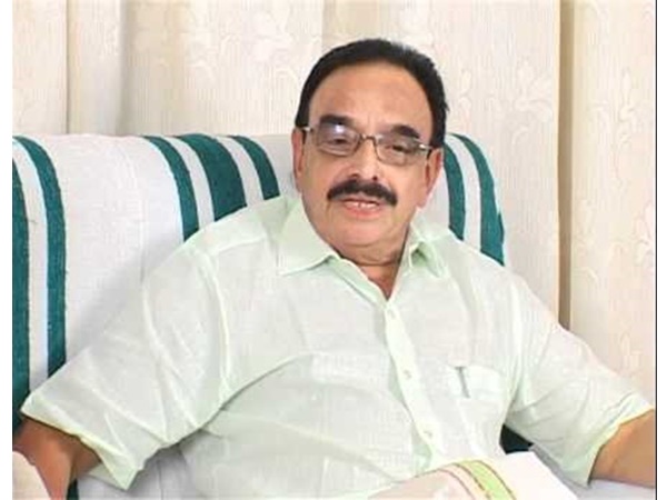 മന്ത്രിയും കോളേജും