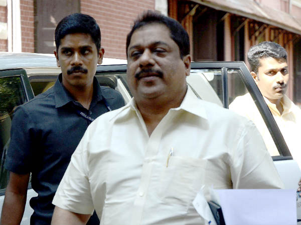 മാണിയെ ലക്ഷ്യമിട്ടോ