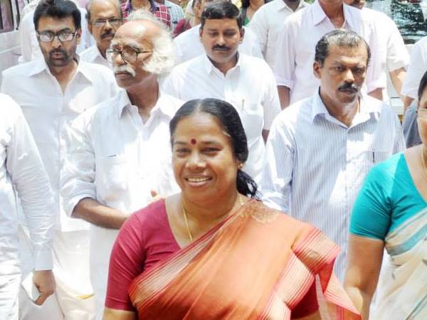 അഴുക്കുചാലുകള് അഴുക്കുചാലുകള്