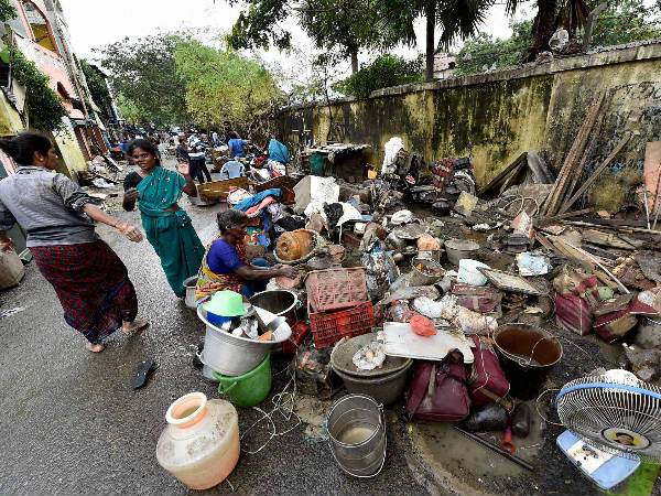 സര്‍വ്വീസ് തുടങ്ങി