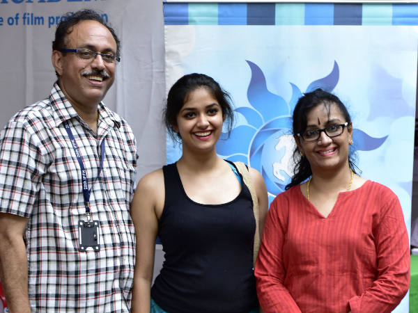 സ്‌മൈല്‍ പ്ളീസ്