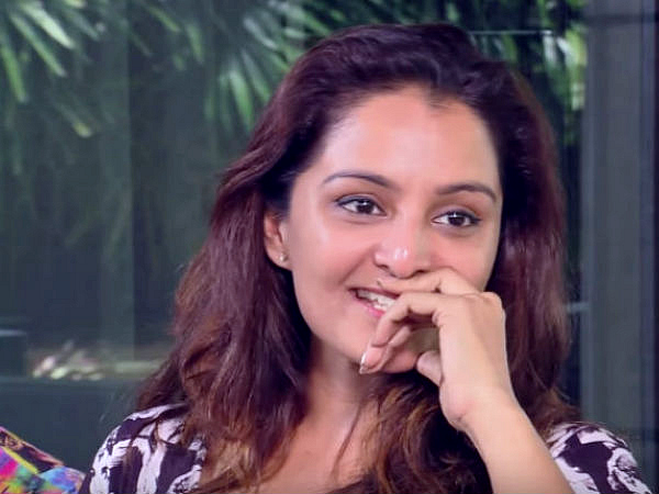 വ്യാജ സന്ദേശം