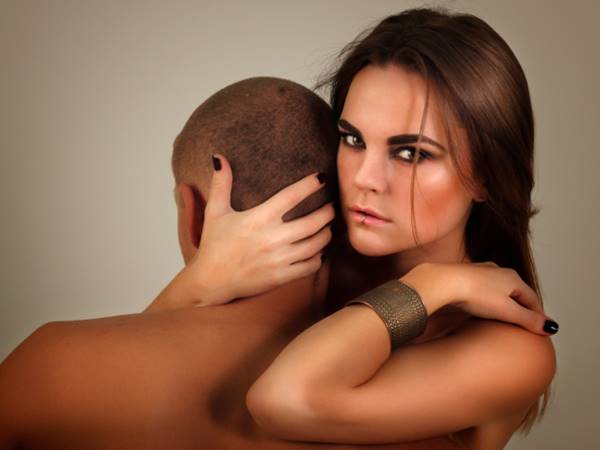 ഫ്രഞ്ച് ദമ്പതിമാര്‍