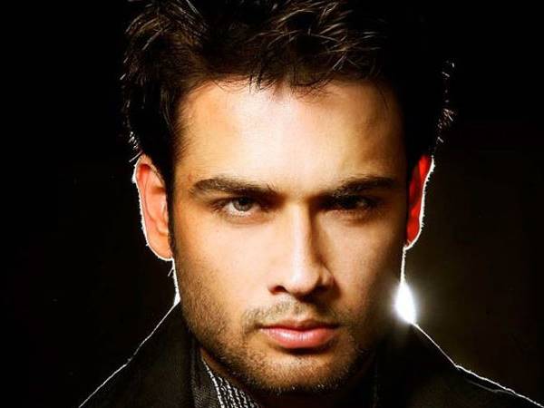 വിവിയന്‍ സേന