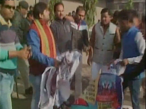 പ്രദര്‍ശിപ്പിക്കാന്‍ അനുവദിക്കില്ല