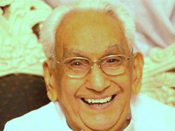 കണ്ണിലാതായോ?