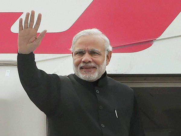 പിന്നെ നിന്നു