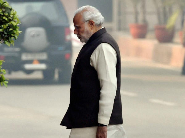 മോദി ഇതൊക്കെ ശ്രദ്ധിക്കുന്നുണ്ടോ? മോദി ഇതൊക്കെ ശ്രദ്ധിക്കുന്നുണ്ടോ?