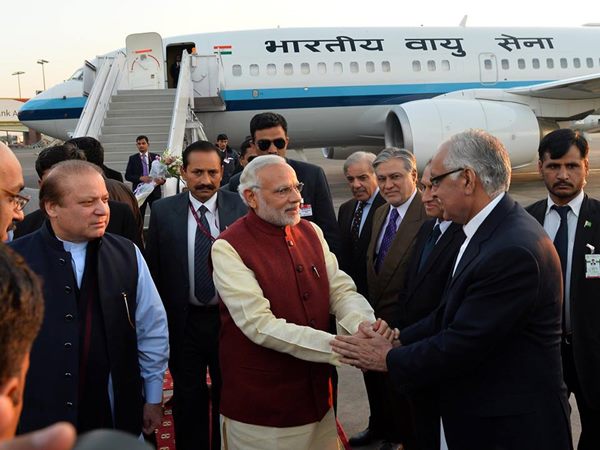 നയതന്ത്രതീരുമാനം