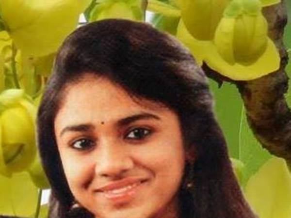 മഞ്ജുവിനെ വേണ്ടെന്ന് മകള്‍ പറഞ്ഞോ