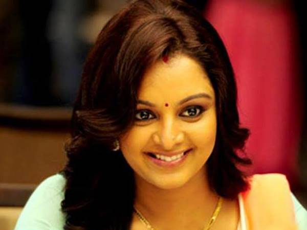 കെട്ടിച്ചമച്ച നുണകള്‍