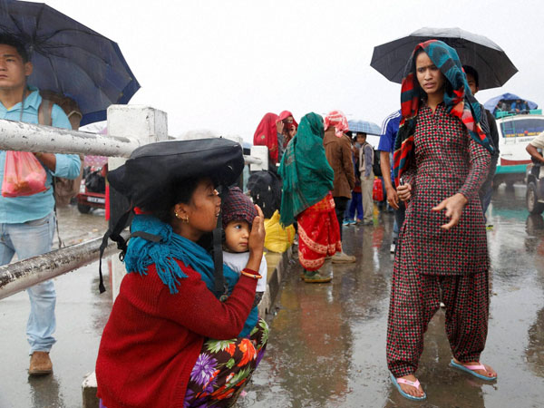 മറ്റു രാജ്യങ്ങളിലേക്കും