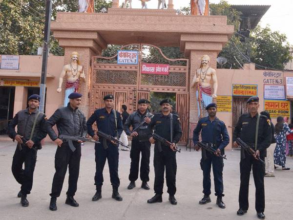 മുന്‍ യുദ്ധങ്ങള്‍