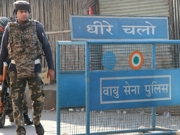  മണിക്കൂറുകളുടെ ഇടവേള