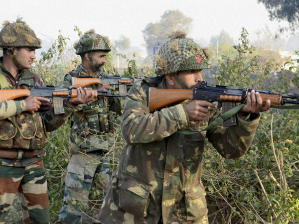 വീണ്ടും വെടിയൊച്ചകള്‍