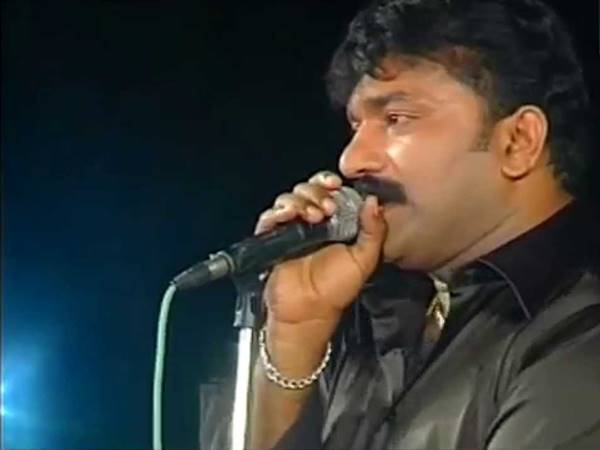 സ്‌കിറ്റ് അവതരിപ്പിച്ചത്