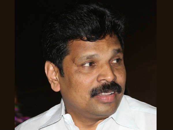 അനില്‍ കുമാറിനെ കടത്തിവെട്ടുമോ?