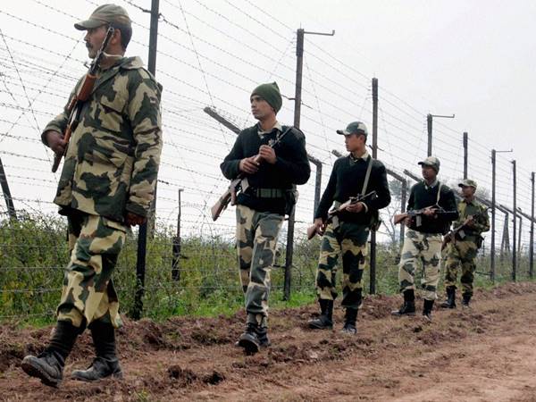 ആറ് പേരെ വധിച്ചു