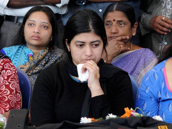 തറവാട്ടുവളപ്പില്‍