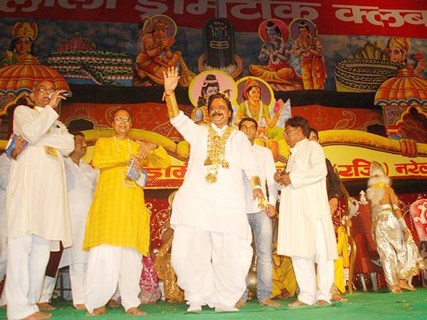 സ്വര്‍ണക്കച്ചവടക്കാരന്‍