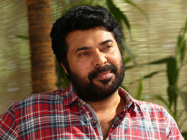 പ്രായത്തെ മറയ്ക്കാനാവില്ലേ...