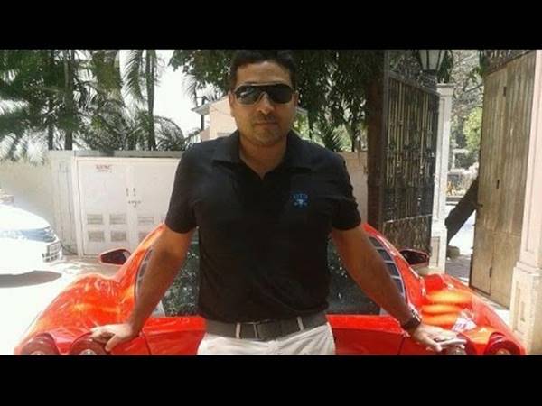 നാല് കിടിലന്‍ കാറുകള്‍