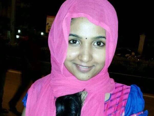 ശശിരേഖ ശശിരേഖ