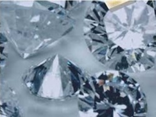 രത്‌നം ബ്രിട്ടീഷുകാരുടെ കൈയ്യില്‍