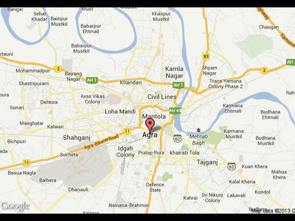  പോലീസില്‍ പരാതി